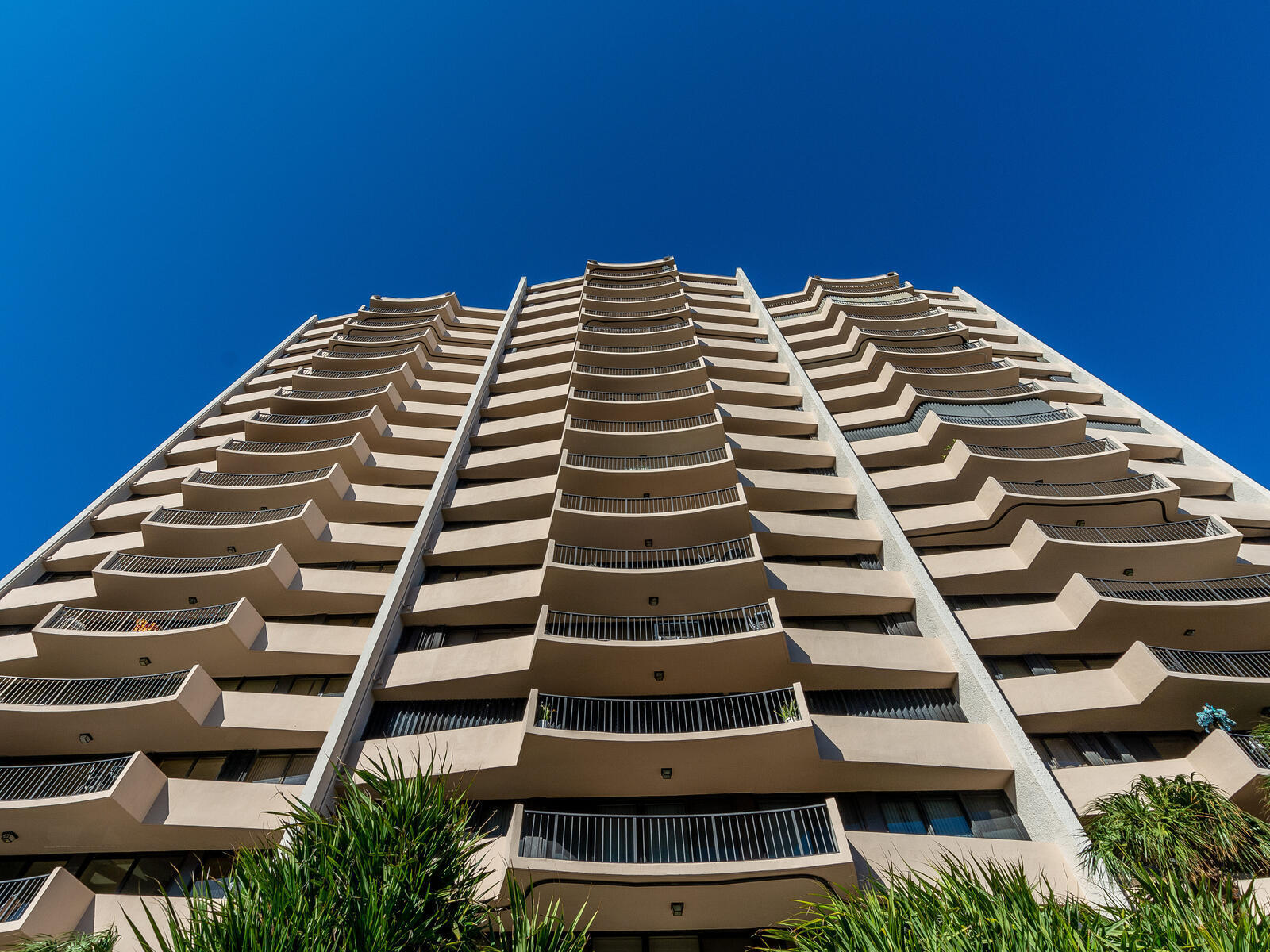4200 North Ocean Drive, Unit 1806 Riviera Beach, FL 33404 - Photo 37 of 49 4200 N Ocean Dr Unit 806 Riviera Beach F