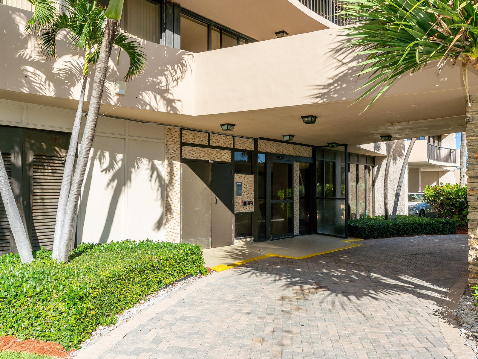 4200 North Ocean Drive, Unit 1806 Riviera Beach, FL 33404 - Photo 47 of 49 4200 N Ocean Dr Unit 806 Riviera Beach F