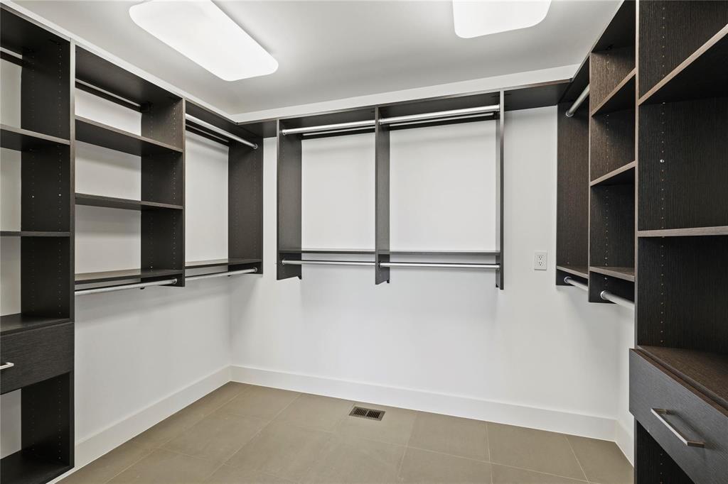 6 Vanguard Way Dallas, TX 75243 - Photo 25 of 35 a view of an empty room