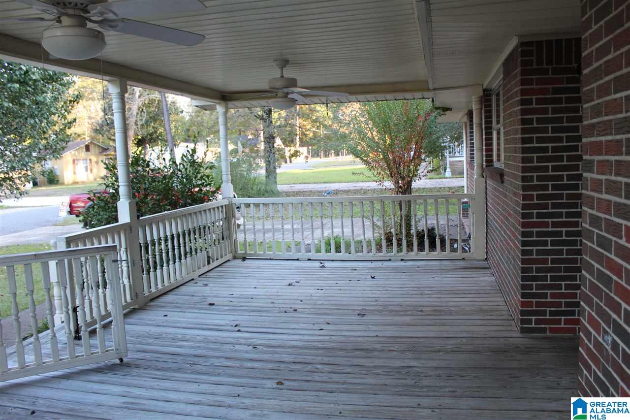 77 Earley Street Sumiton, AL 35148 - Photo 2 of 24