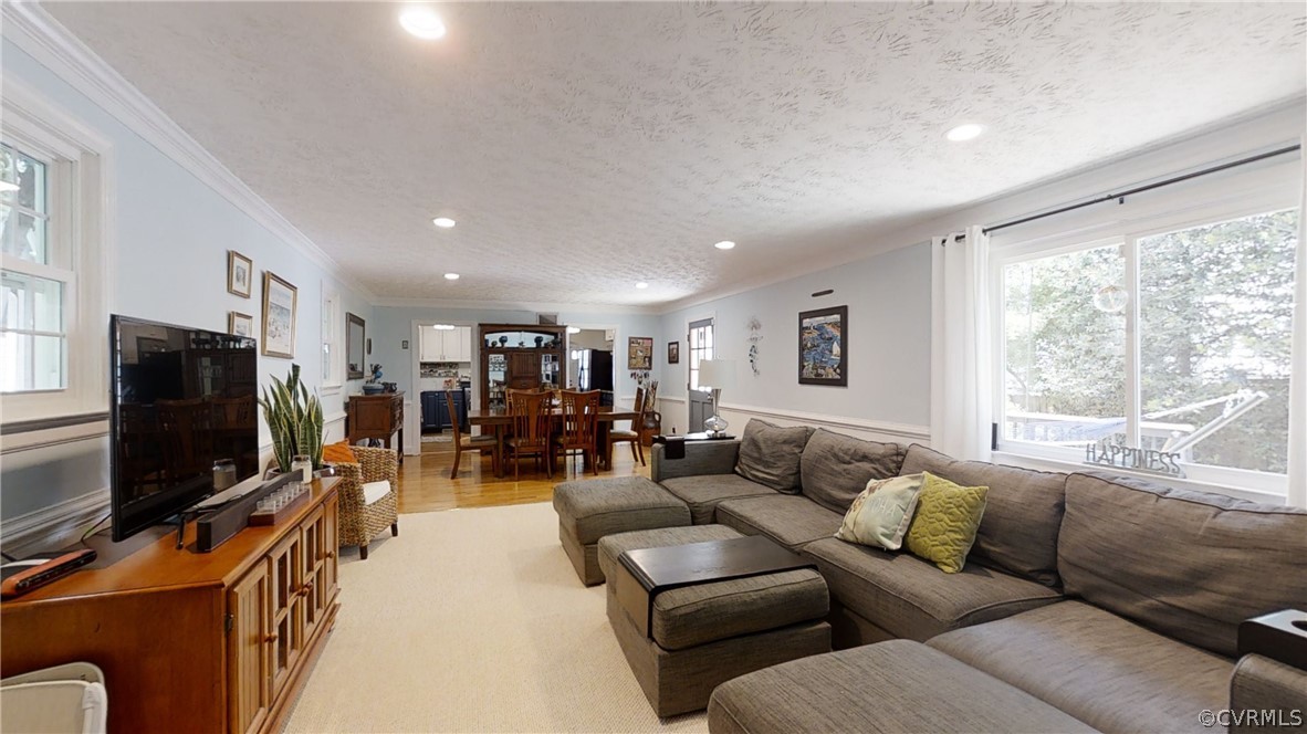 5102 Devonshire Road Richmond, VA 23225 - Photo 9 of 28 Gallery Image 9