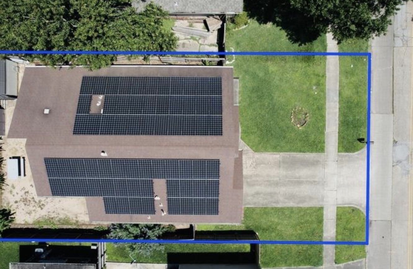 2526 Perez Road Pasadena, TX 77502 - Photo 22 of 31 solar panels