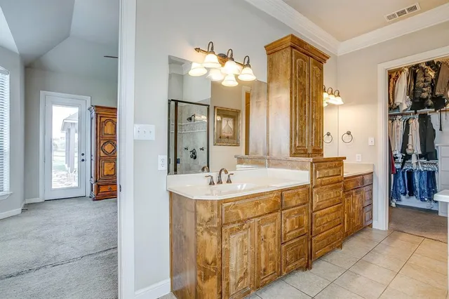 $625,000 | 13041 Stacey Valley Drive, Azle, TX 76020