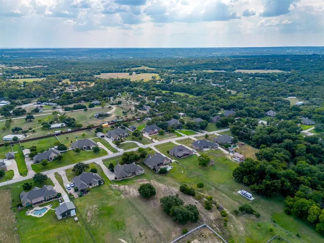$625,000 | 13041 Stacey Valley Drive, Azle, TX 76020