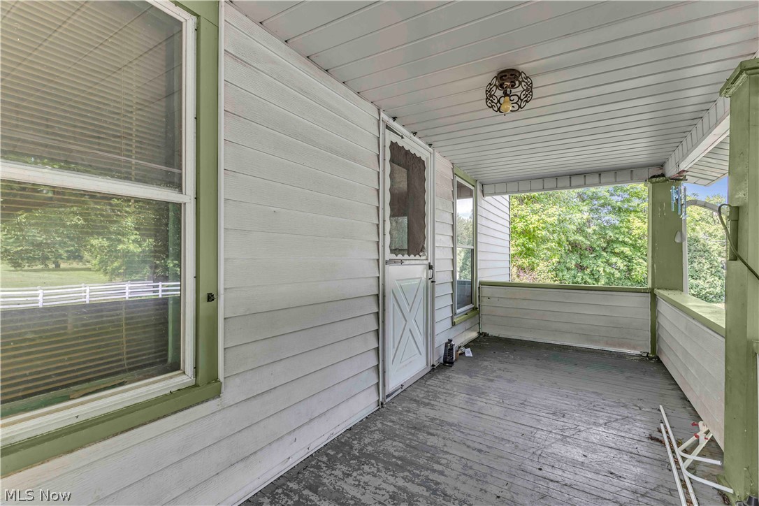 3356 South Leavitt Road Southwest Lordstown, OH 44481 - Photo 22 of 36