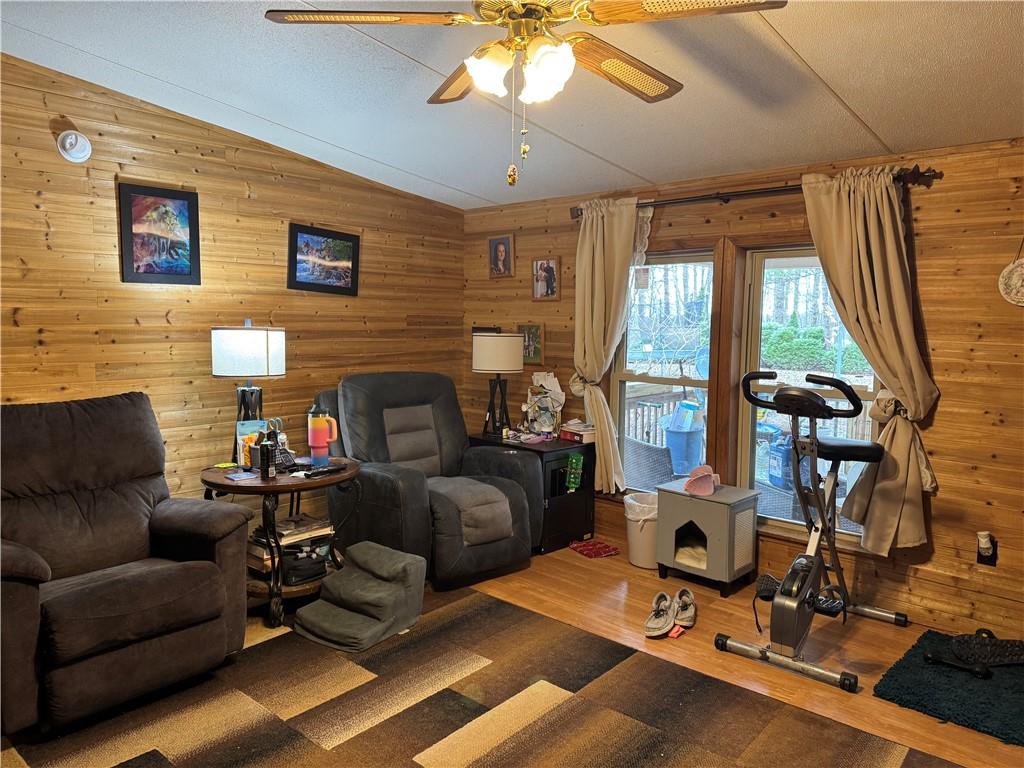 482 Sand Road Parker, PA 16049 - Photo 8 of 37 Gallery Image 8