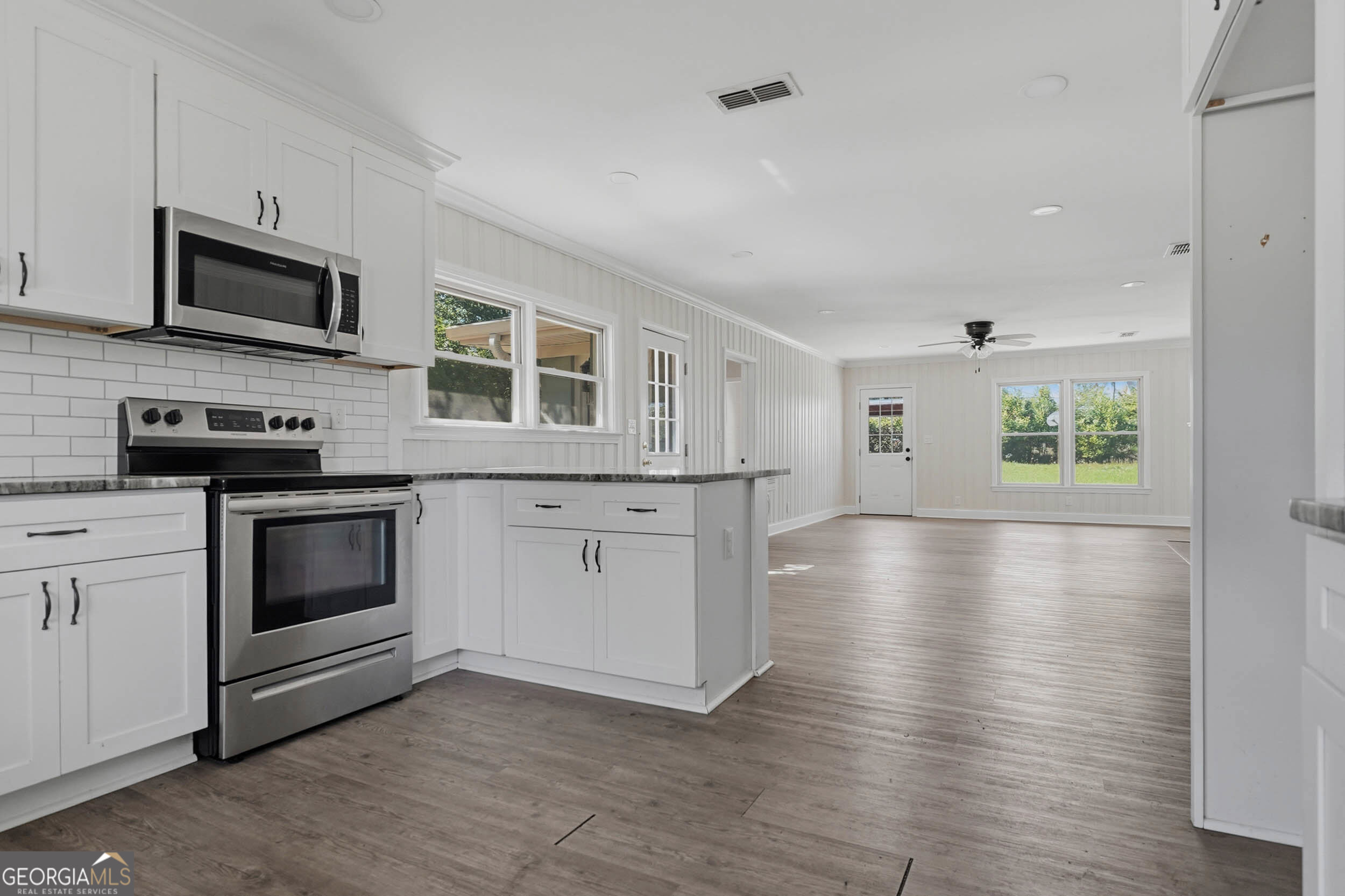 1009 Summit Drive Albany, GA 31707 - Photo 8 of 22