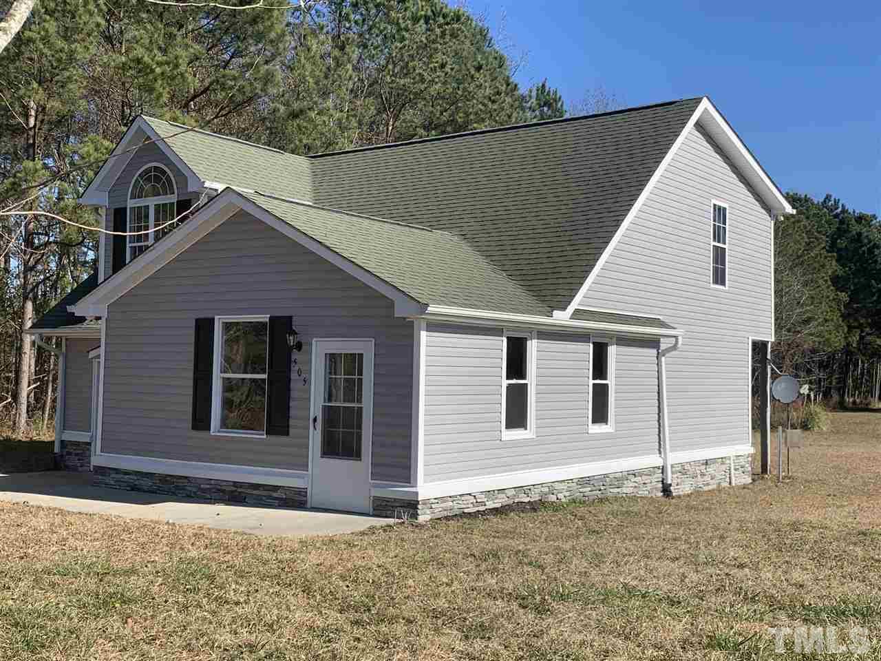 505 Surles Road Benson, NC 27504 - Photo 2 of 27