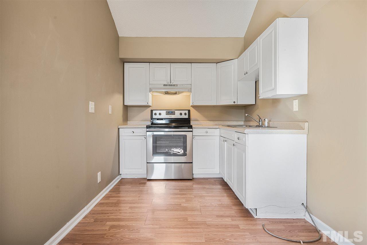 505 Surles Road Benson, NC 27504 - Photo 14 of 27