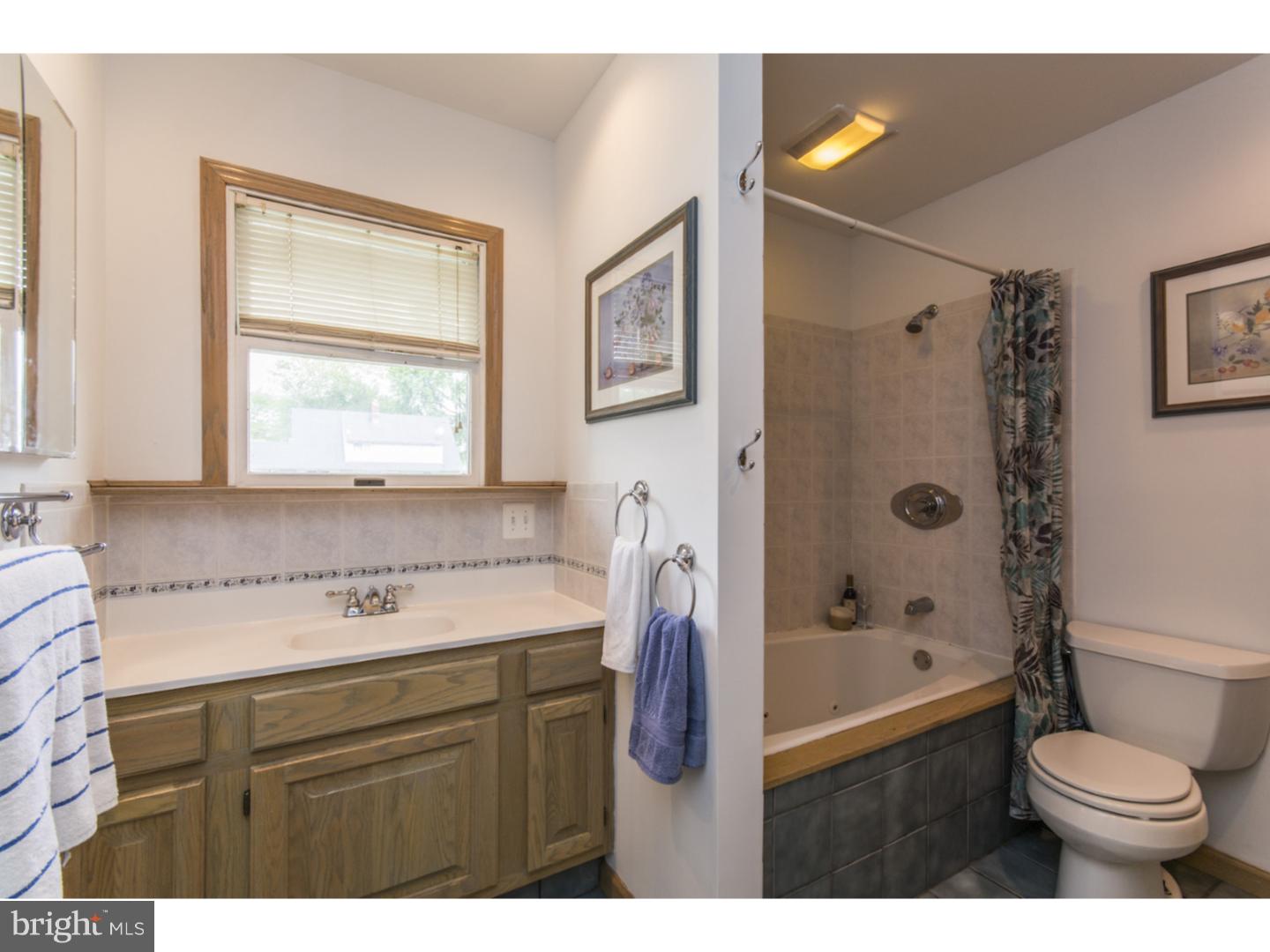 48 Ice Pond Road Levittown, PA 19057 - Photo 10 of 19 Bathroom
