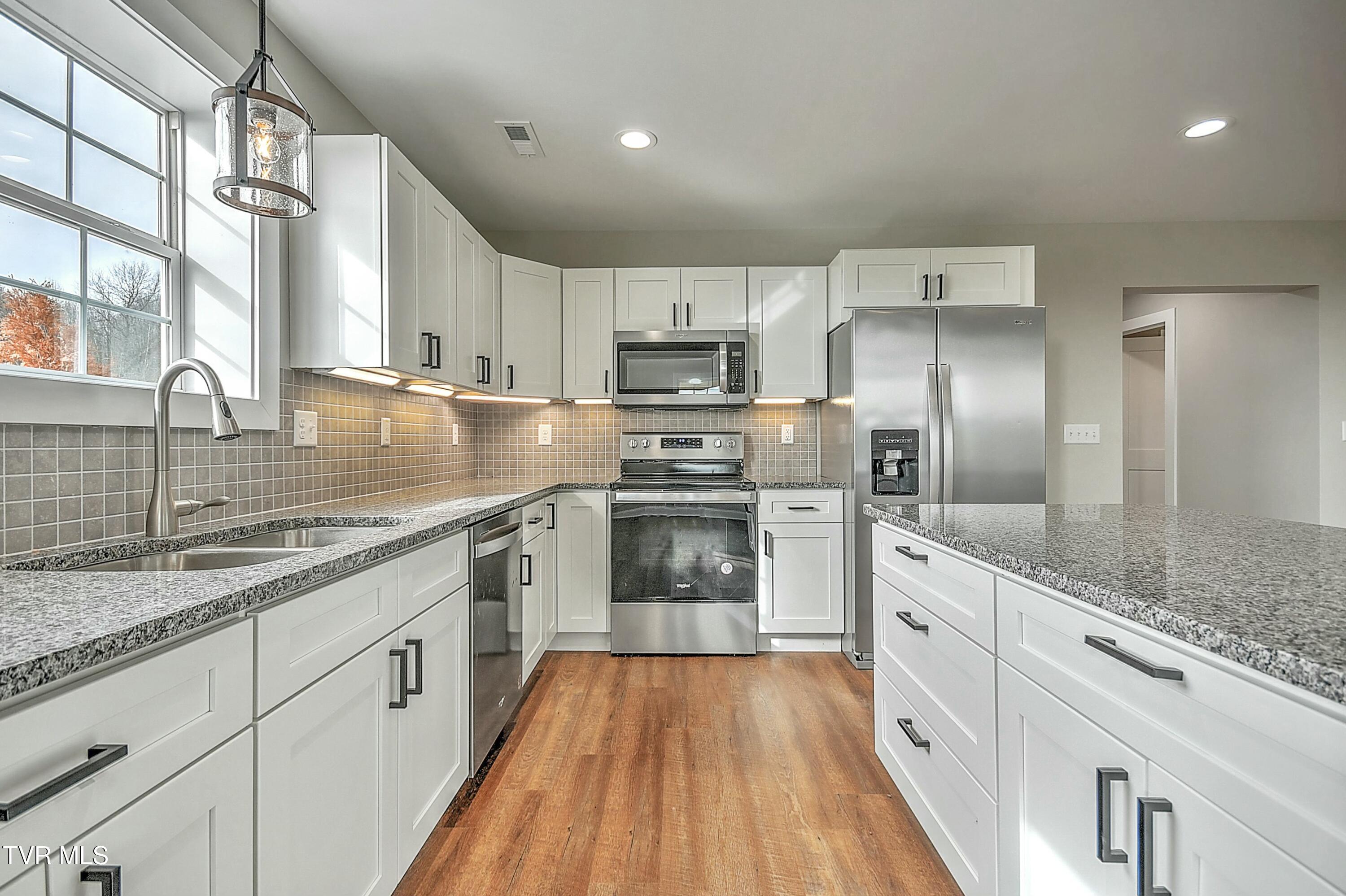 3250 Old Ducktown Road Limestone, TN 37681 - Photo 12 of 28 tempImagefp1deh