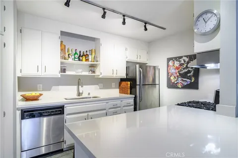$449,000 | 6600 Warner Avenue, Unit 171, Huntington Beach, CA 92647