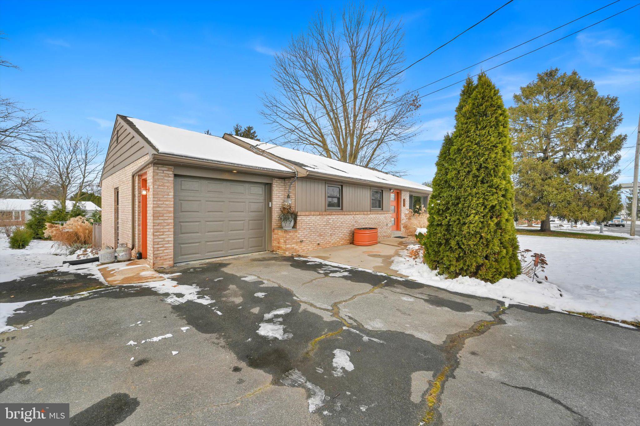 962 Anderson Ferry Road Mount Joy, PA 17552 - Photo 5 of 46 Gallery Image 5
