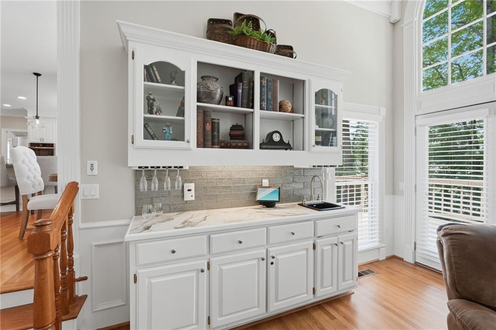 6975 Oakbrook Way Cumming, GA 30040 - Photo 13 of 72