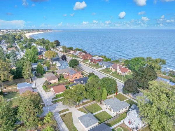 $399,900 | 2504 Lakeshore Drive, Sheboygan, WI 53081