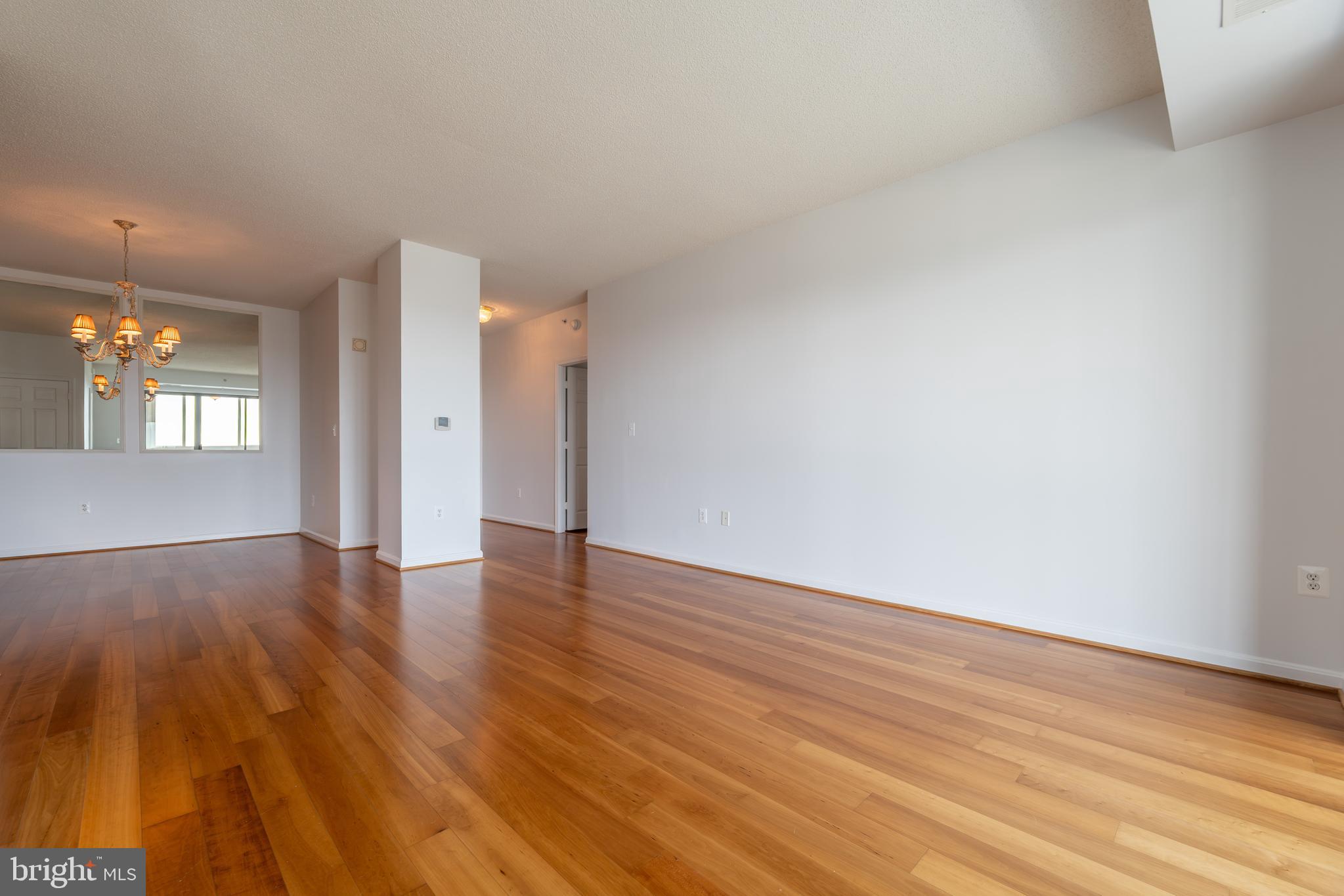 19355 Cypress Ridge Terrace, Unit 708 Leesburg, VA 20176 - Photo 20 of 36