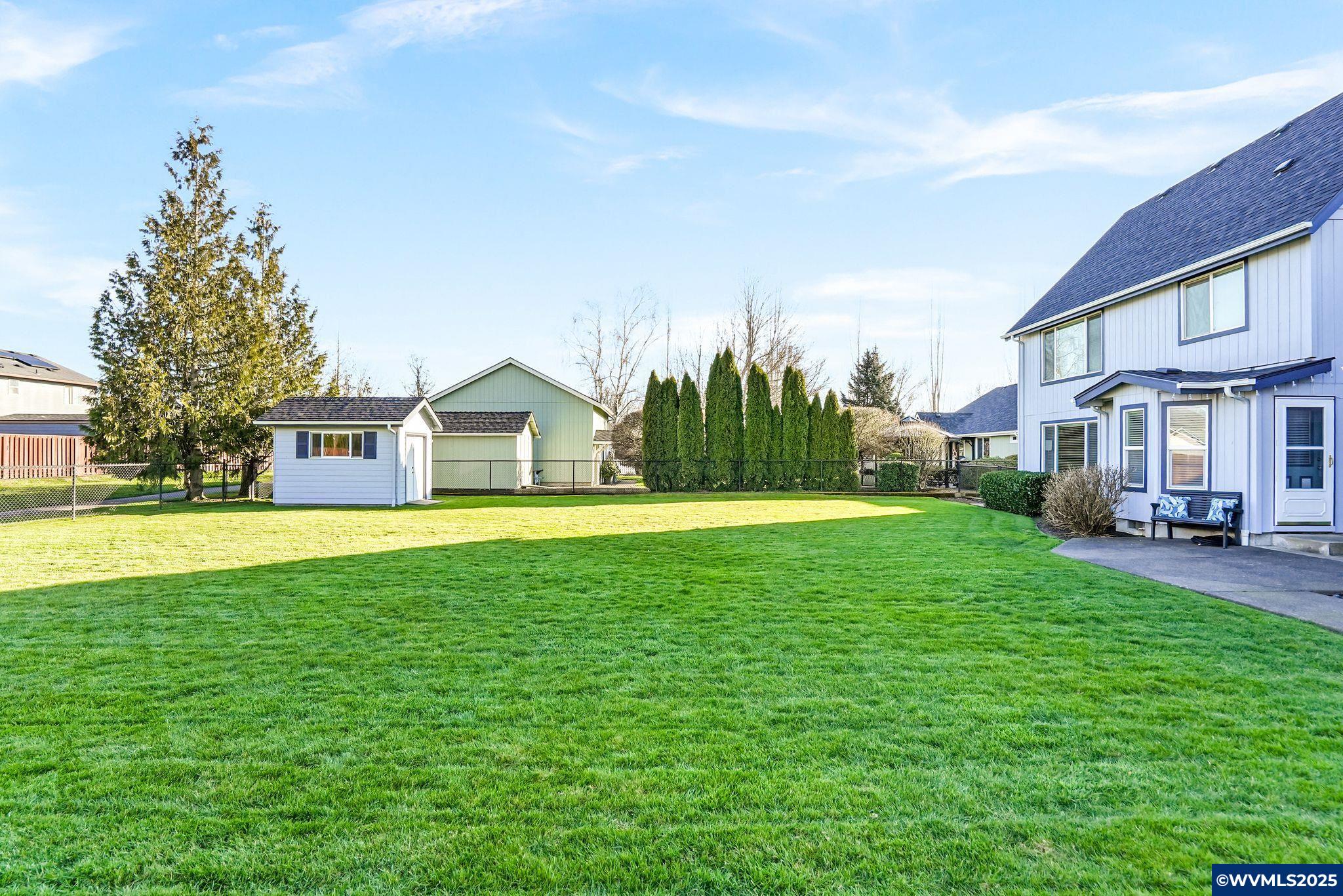 2009 Northwest Ravenwood Court Albany, OR 97321 - Photo 45 of 46 Gallery Image 45