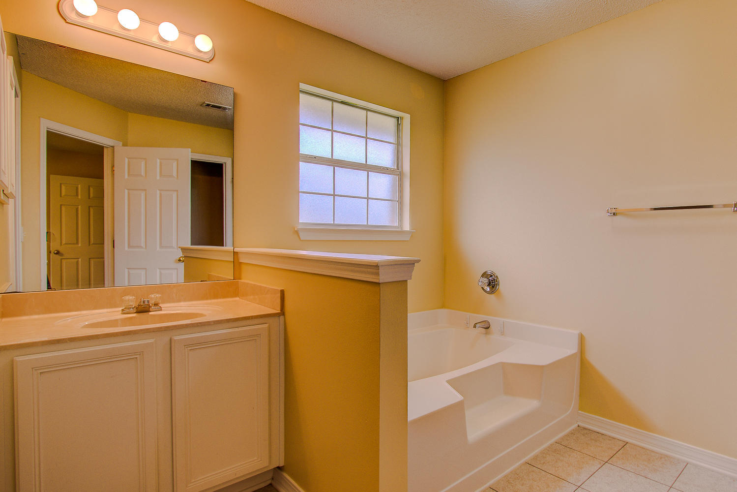 12 Inlet Drive Miramar Beach, FL 32550 - Photo 18 of 27 a bathroom with a sink and a bathtub