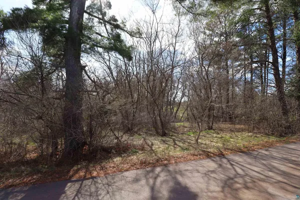 $24,900 | 1-4 Northern Lights Boulevard, Mason, WI 54856