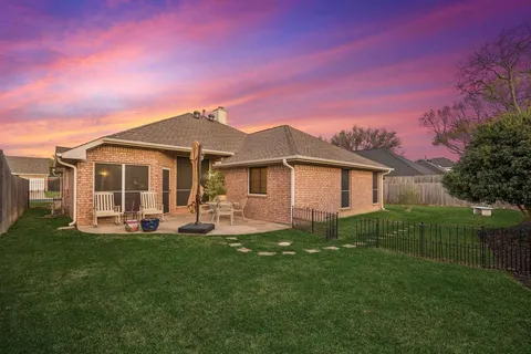 $460,000 | 2741 Naples Drive, Hurst, TX 76054