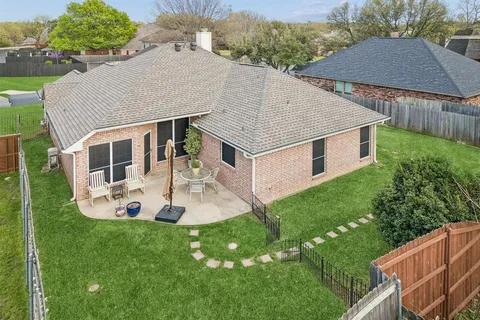 $460,000 | 2741 Naples Drive, Hurst, TX 76054
