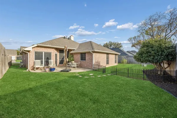 $460,000 | 2741 Naples Drive, Hurst, TX 76054