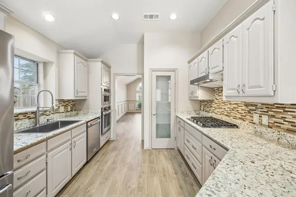 $460,000 | 2741 Naples Drive, Hurst, TX 76054