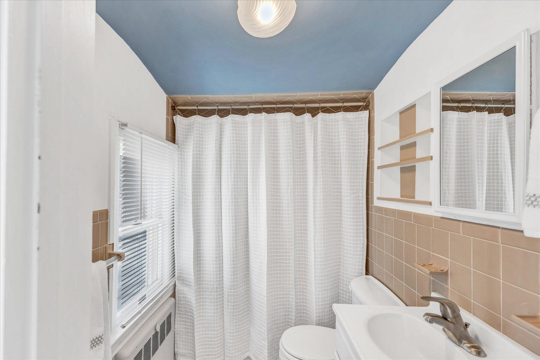 186 Maple Street West Barnstable, MA 02668 - Photo 20 of 27 60-Y1A0969