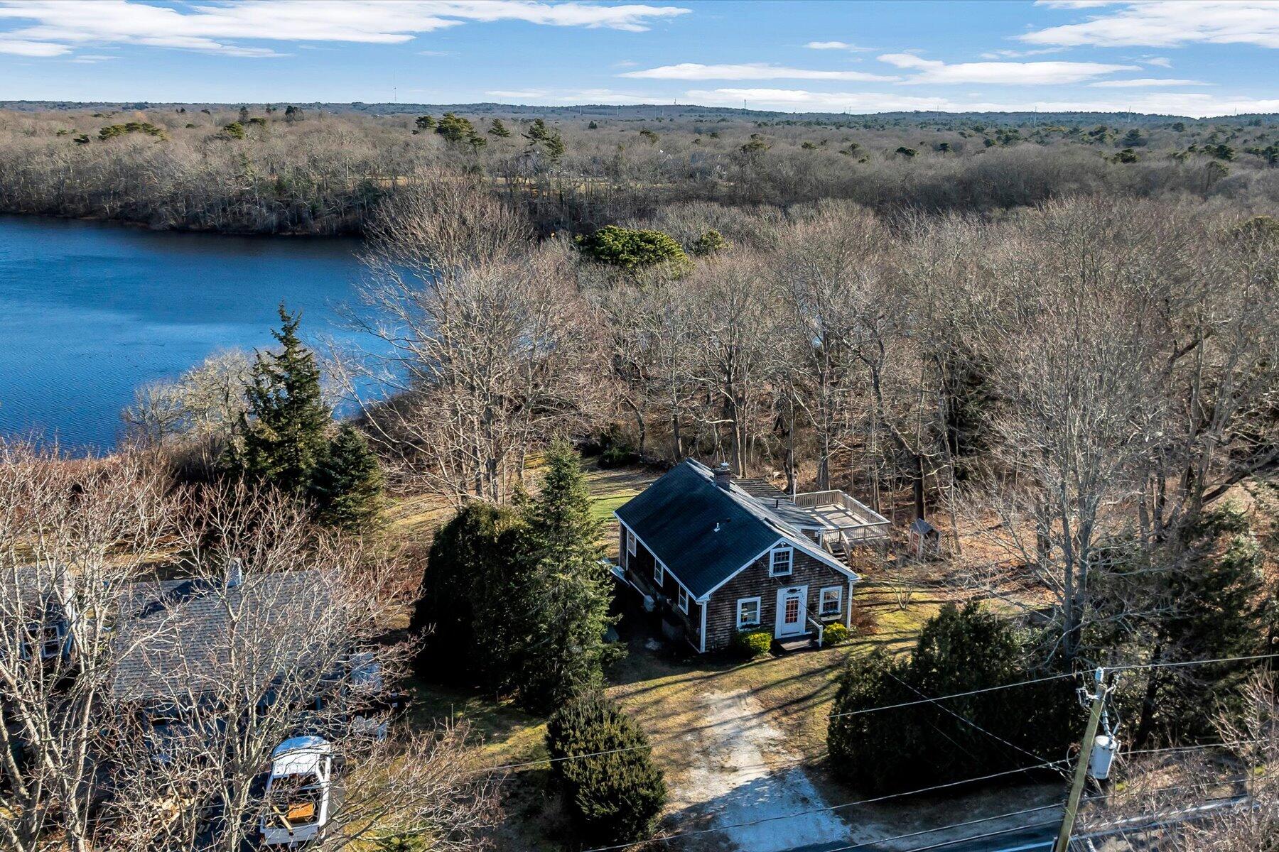 186 Maple Street West Barnstable, MA 02668 - Photo 21 of 27 21-dji_fly_20250103_130010_901_173592947
