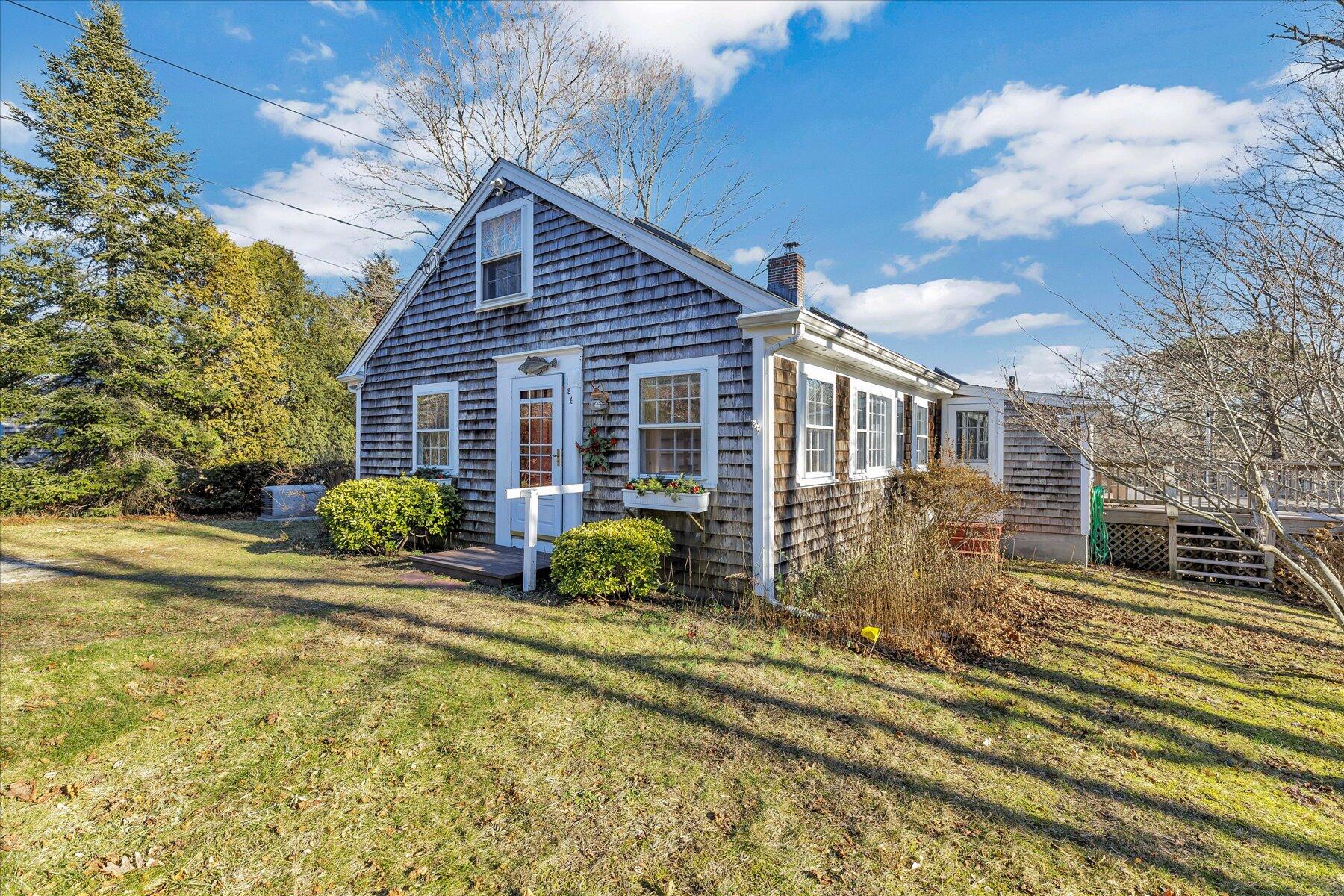 186 Maple Street West Barnstable, MA 02668 - Photo 4 of 27 11-Y1A1025