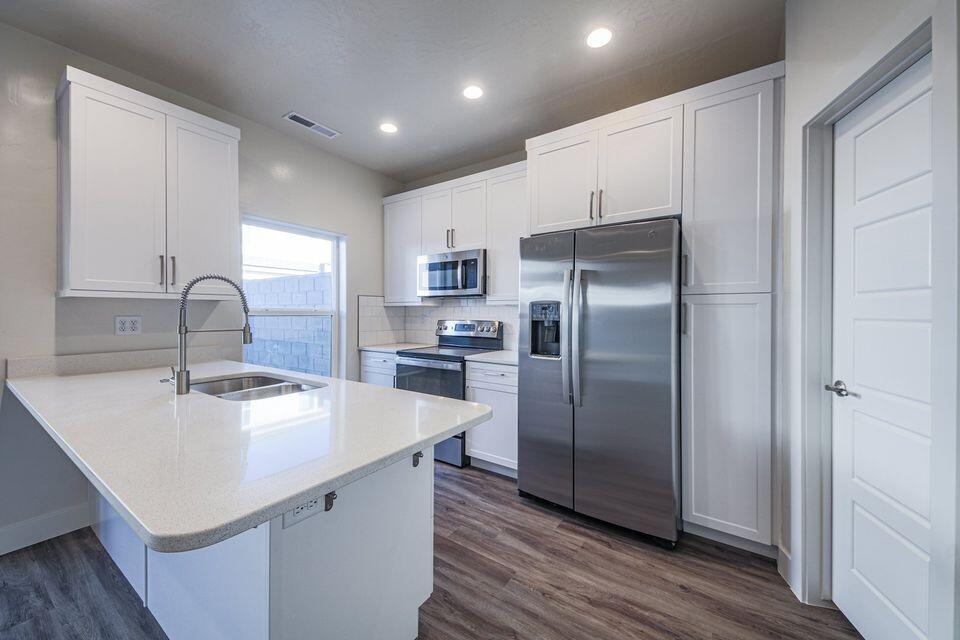 519 East Steeplechase Road Washington, UT 84780 - Photo 9 of 37 273336459_5004404676289244_2987483501238