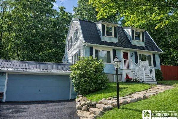 $194,900 | 2887 Highway 394, North Harmony, NY 14710