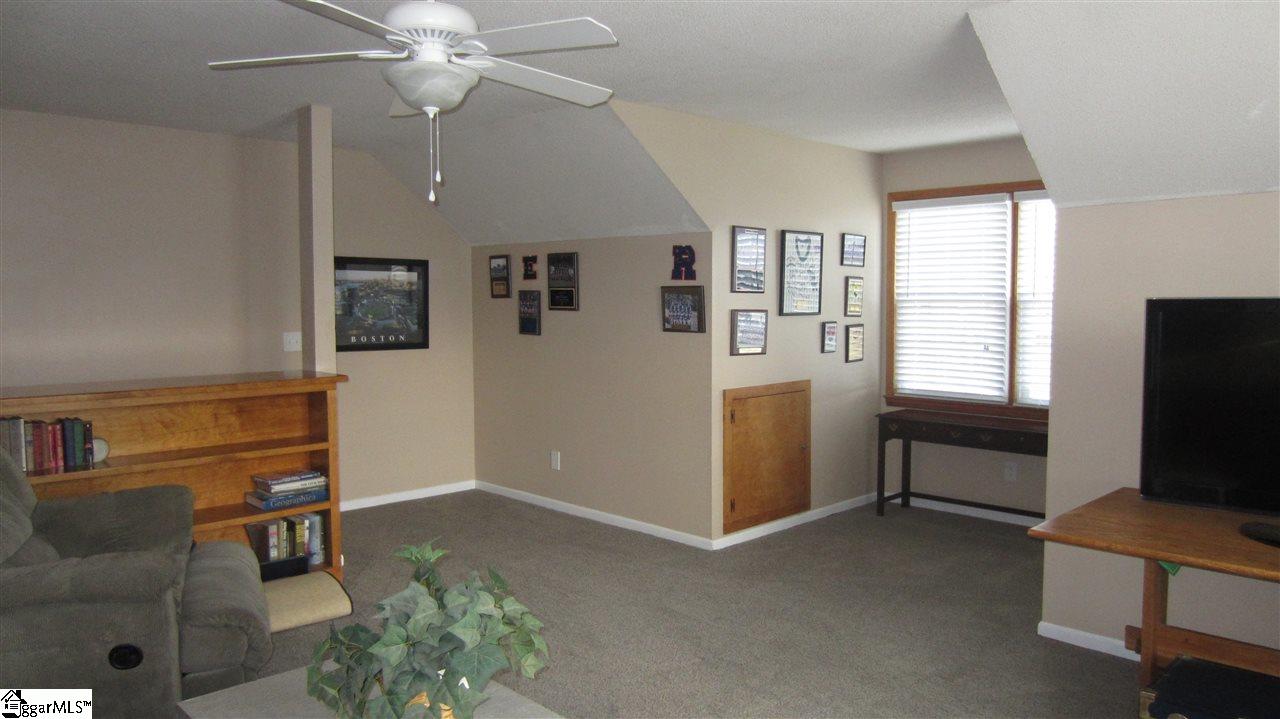 100 Lytle Court Greer, SC 29650 - Photo 11 of 33 Gallery Image 11