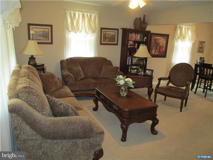 118 Alvil Road Wilmington, DE 19805 - Photo 2 of 14 Gallery Image 2
