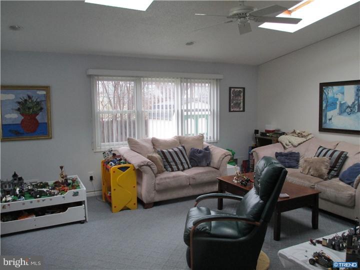 118 Alvil Road Wilmington, DE 19805 - Photo 8 of 14 Gallery Image 8