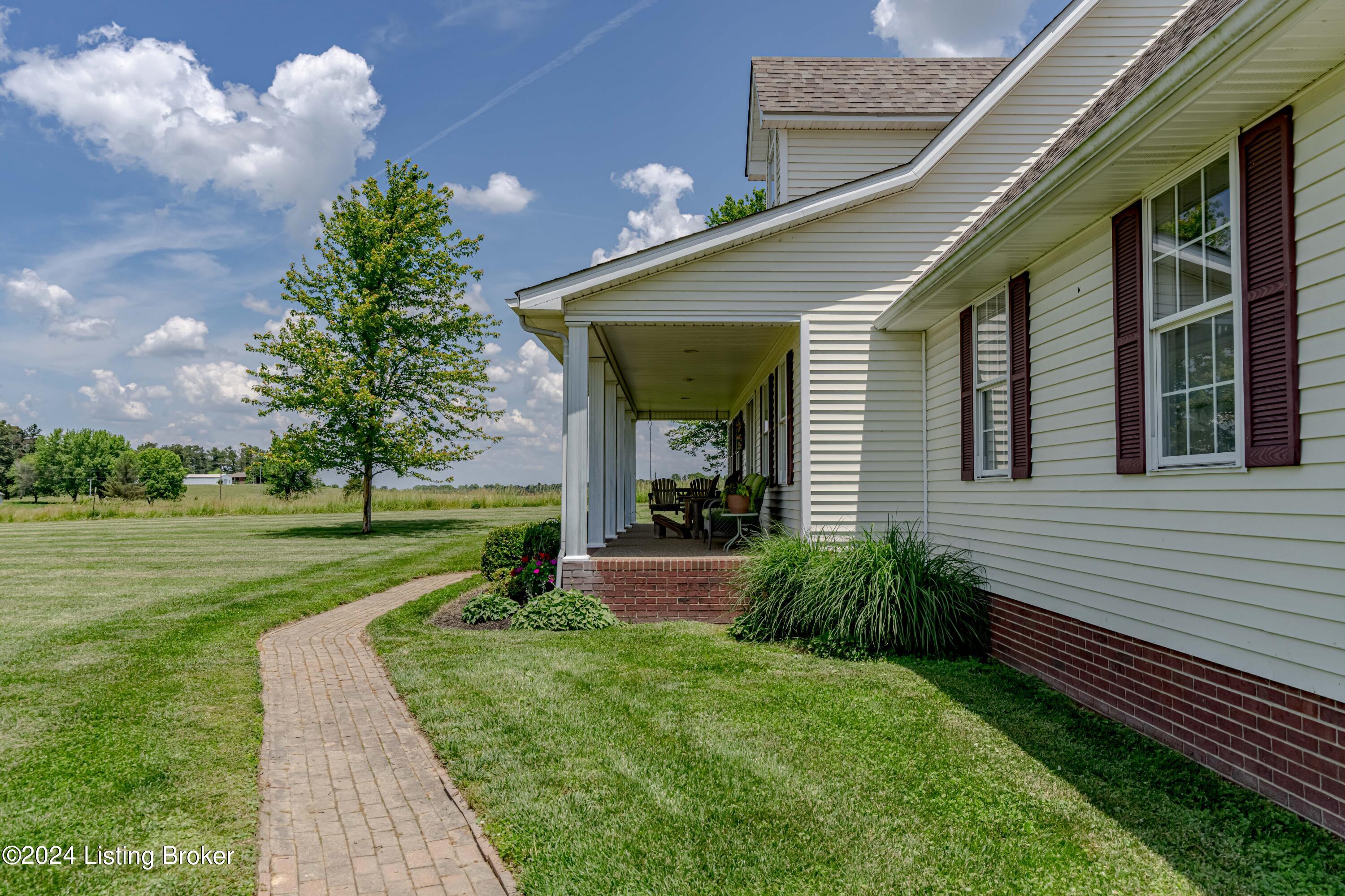 1246 Clark School Road Clarkson, KY 42726 - Photo 8 of 79 DSC00748