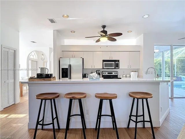 $750,000 | 4991 Brixton Court, Naples, FL 34104