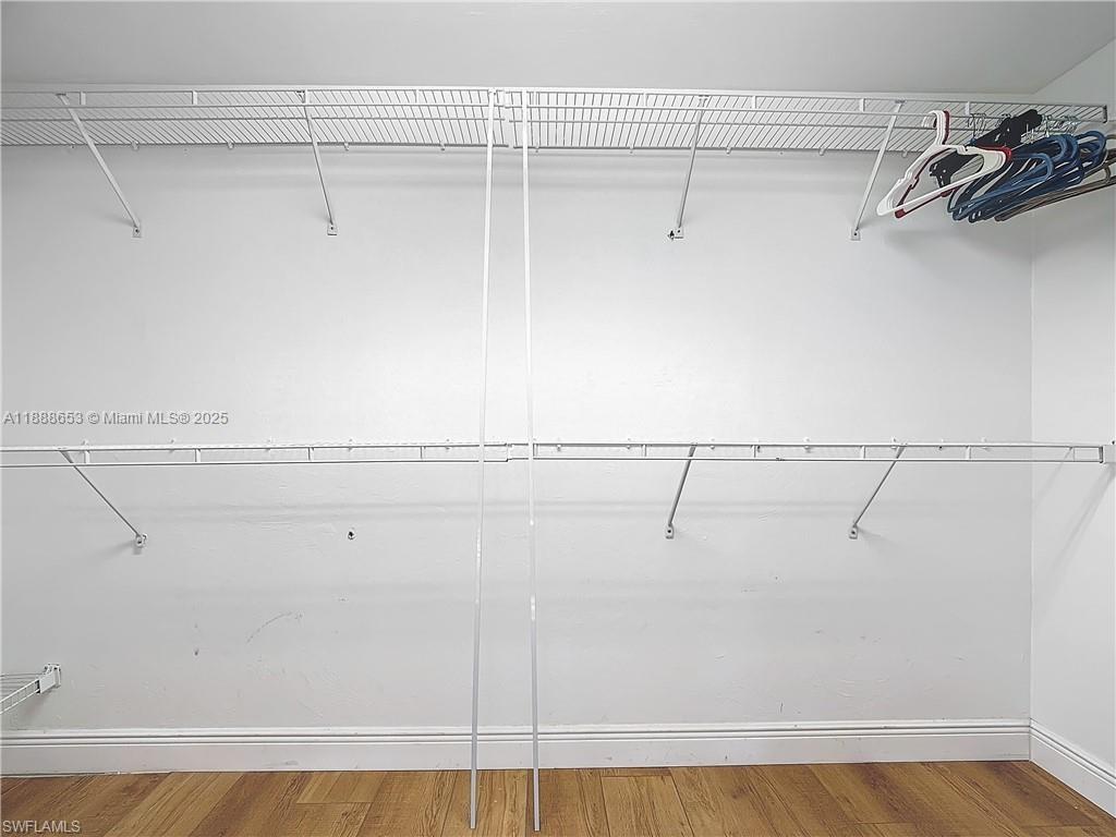 4991 Brixton Court Naples, FL 34104 - Photo 8 of 25