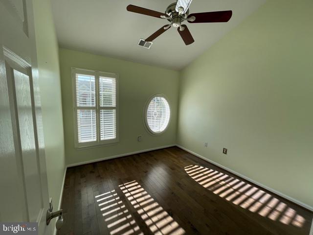 44034 Rising Sun Terrace Ashburn, VA 20147 - Photo 13 of 23 Second Bedroom