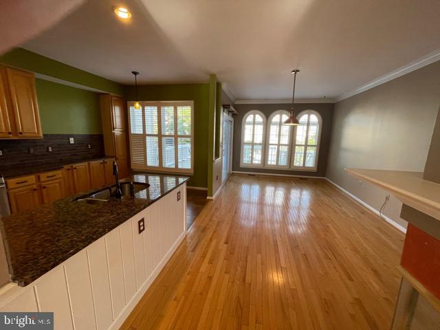 44034 Rising Sun Terrace Ashburn, VA 20147 - Photo 5 of 23 Hardwood Floors