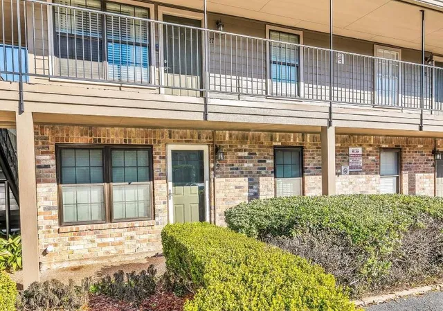 $1,100 | 606 Marshall Street, Unit B9, Houston, TX 77006