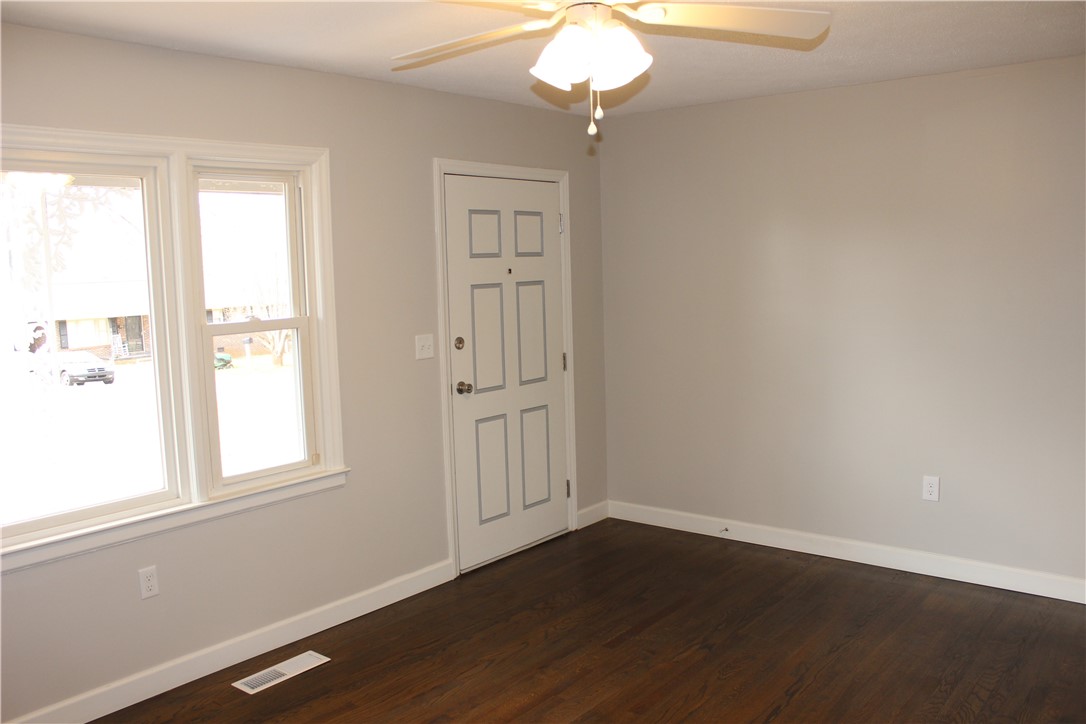 212 Warwick Street Anderson, SC 29621 - Photo 6 of 16