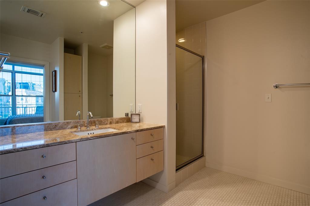 2323 North Houston Street, Unit 613 Dallas, TX 75219 - Photo 17 of 25