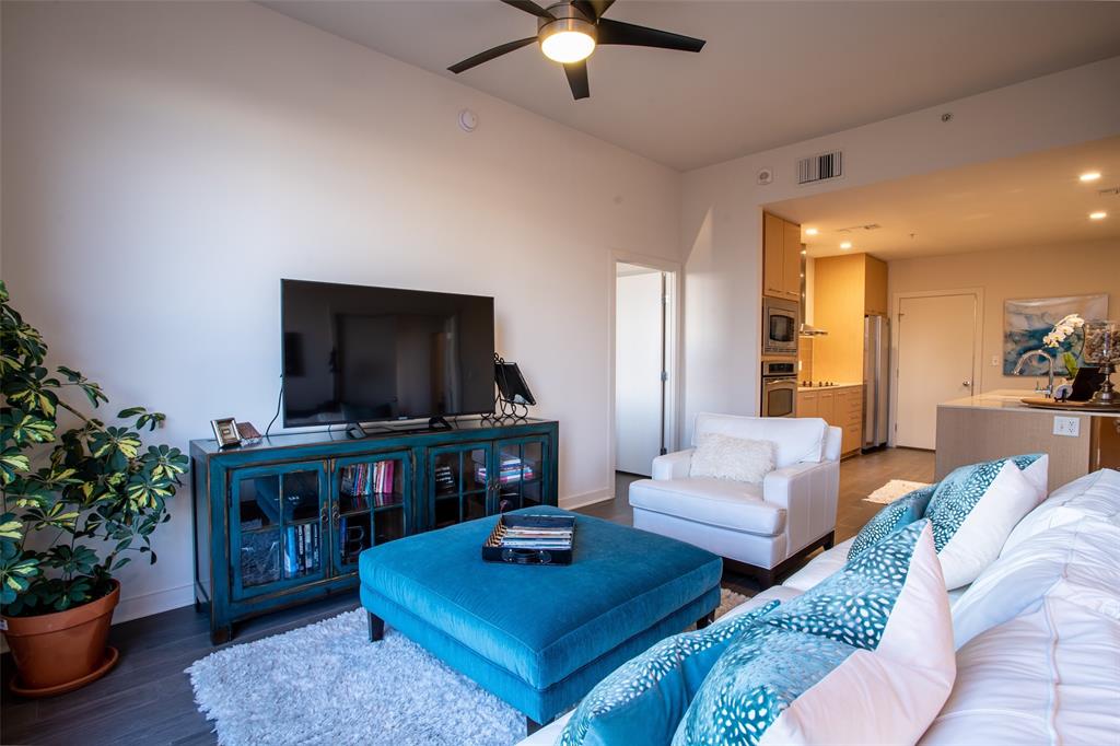 2323 North Houston Street, Unit 613 Dallas, TX 75219 - Photo 9 of 25