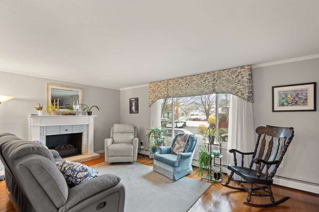 17 Gallows Hill Road Salem, MA 01970 - Photo 11 of 35