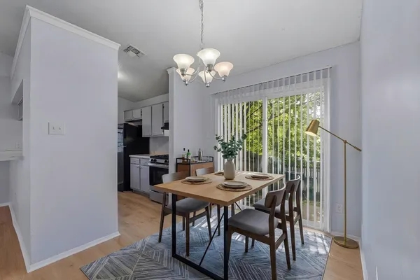 $1,450 | 1809 Gracy Farms Lane, Unit A, Austin, TX 78758