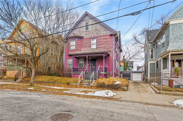 $399,900 | 131 Lexington Avenue, Providence, RI 02907