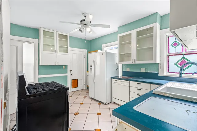 $399,900 | 131 Lexington Avenue, Providence, RI 02907