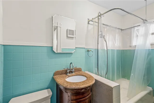 $399,900 | 131 Lexington Avenue, Providence, RI 02907