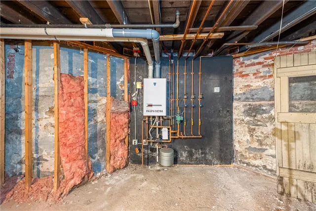 $399,900 | 131 Lexington Avenue, Providence, RI 02907